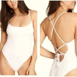 Andie Swimsuit Women’s Fiji One Piece Swimwear Swimsuit White Crossback Size XXL